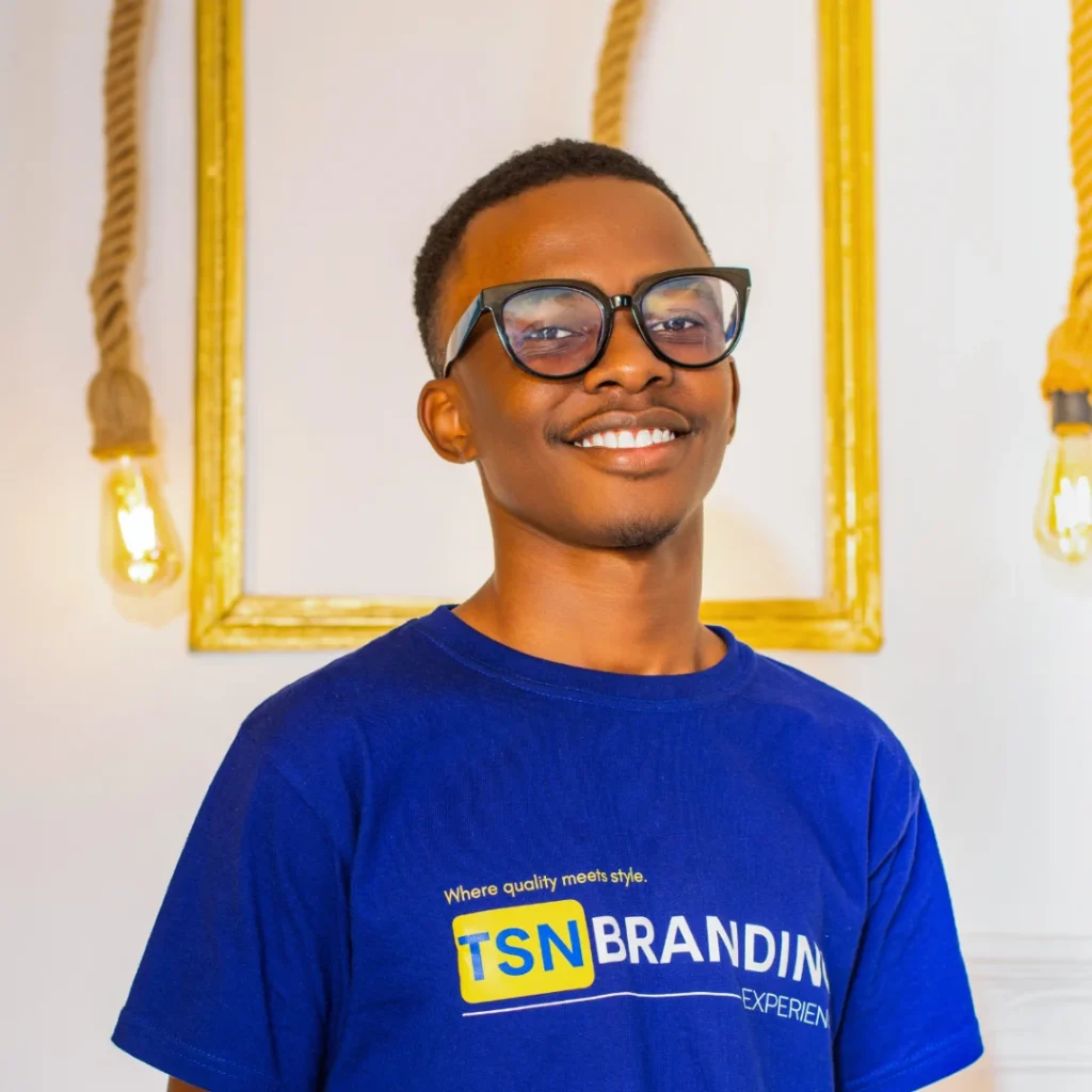 RAUL NYABOLA - SOFTWARE DELOPER WEBSITE DESIGNER NAIROBI KENYA - PROFILE PICTURE